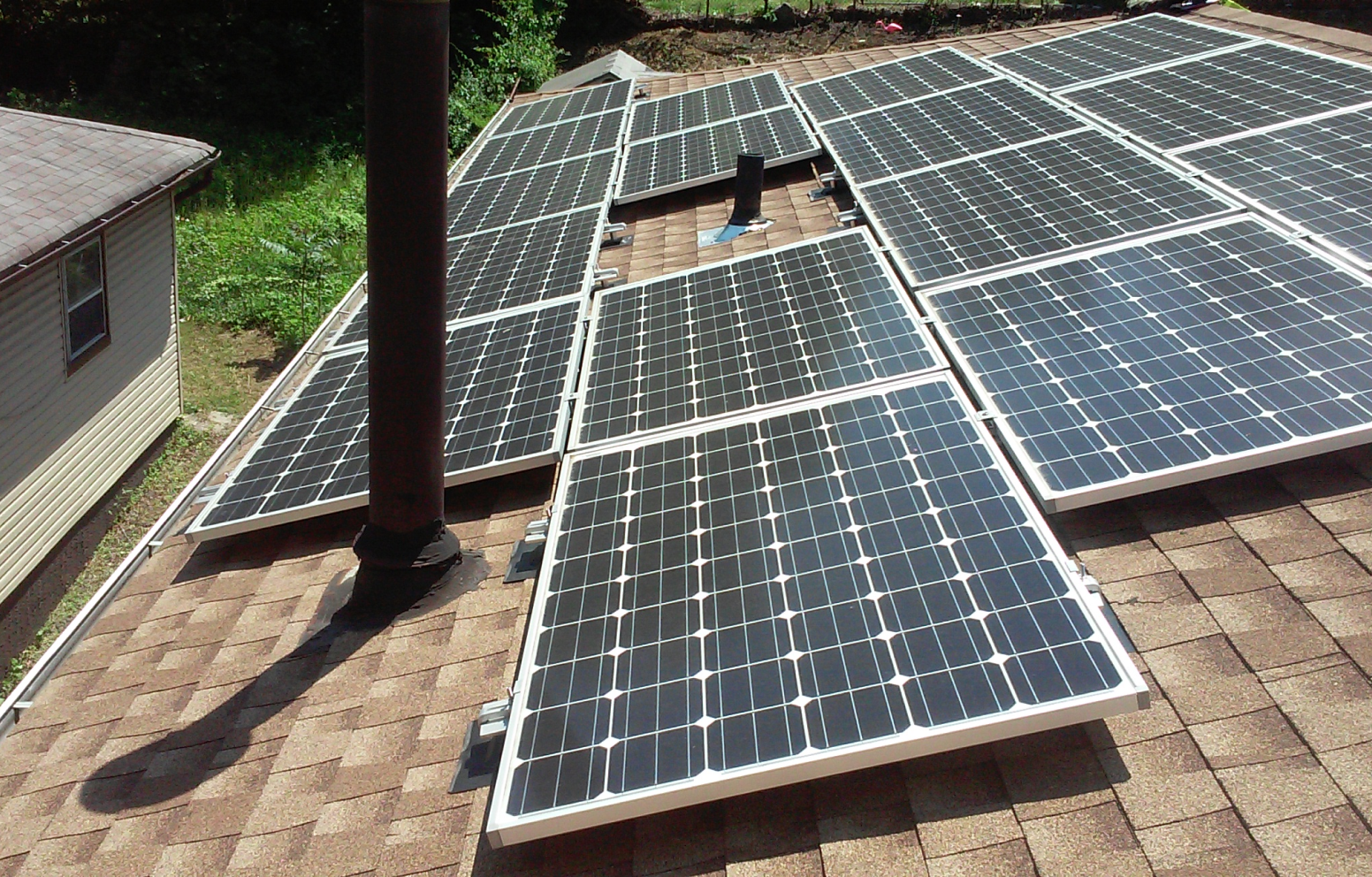 American Solar Partners with a residential solar panel installation for a homeowner in Staten Island, NYC